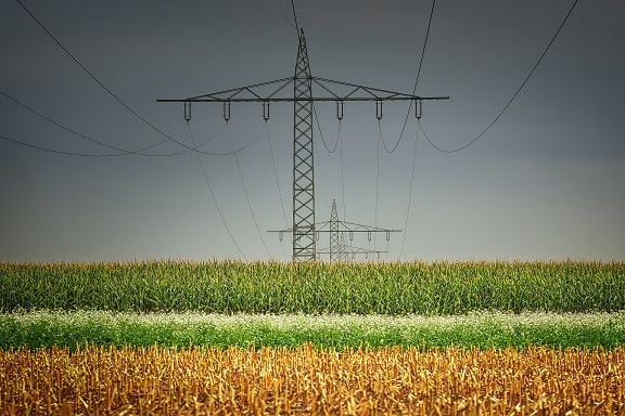 electricity-gdfe57ecb0_1920 02